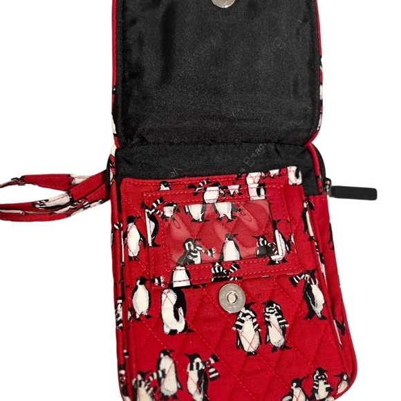 Vera Bradley Playful Penguins Red
& Gray Cozy Pants, Mini Hipster & Lug Tag Set - Picture 13 of 16